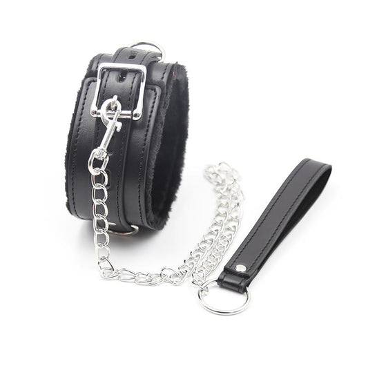 Collar With Metal Leash Black - UABDSM