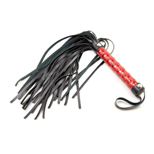 Flogger Diamond Pattern and Metal Hardware 39 cm Red Flogger Diamond Pattern and Metal Hardware 39 cm Red - UABDSM