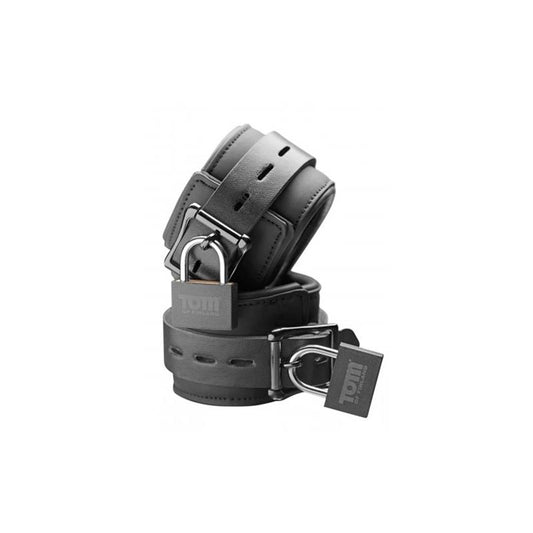 Neoprene Wrist Cuffs with Locks Black Neoprene Wrist Cuffs with Locks Black - UABDSM