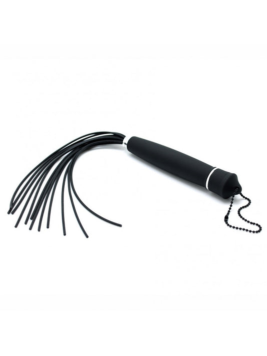 Rimba - Small Whip With 12 Strings Rimba - Small Whip With 12 Strings - UABDSM