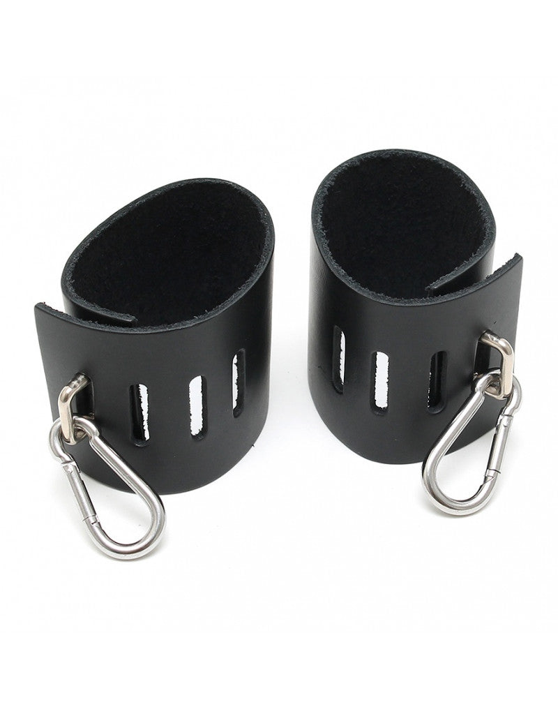 Rimba - Anklecuffs With Bracket And Carabine Hooks. - UABDSM