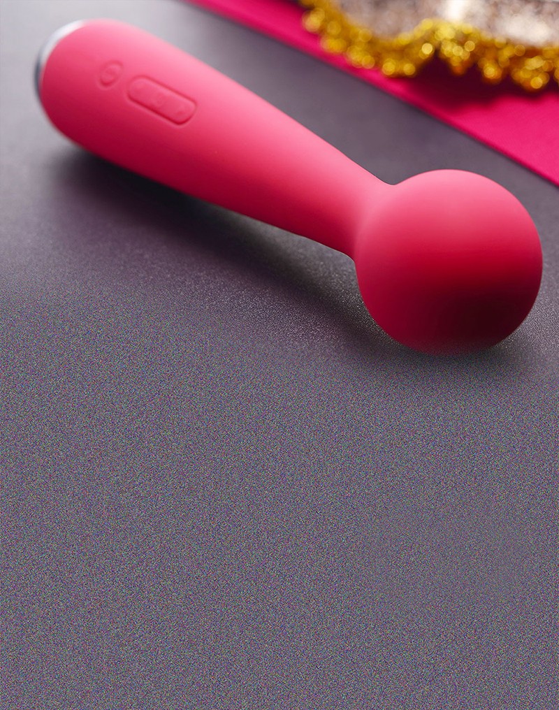 SVAKOM - Emma (heating Wand Vibrator) - UABDSM