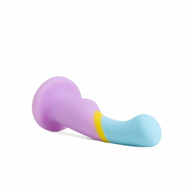 Avant - Silicone Dildo With Suction Cup - Heart Of Gold - UABDSM