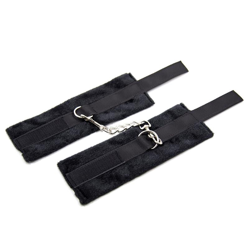 Handcuffs with Velcro with Long Fur Black - UABDSM